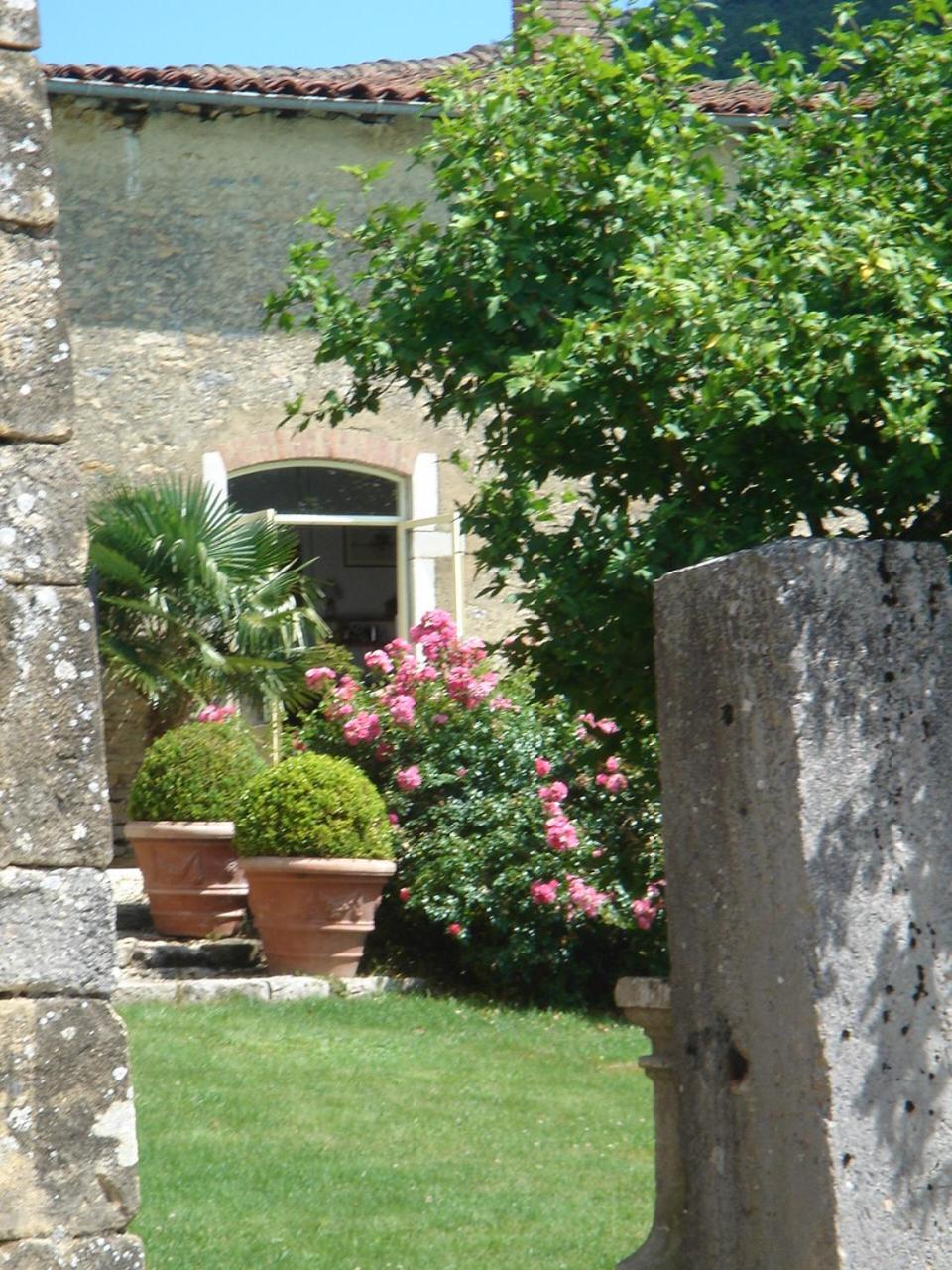 Clos De Mont July, Architecture Xviiie Au Coeur De La Nature Ceyzeriat Экстерьер фото
